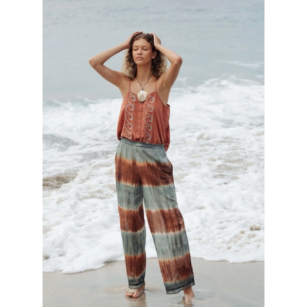 NWT Isla Sol Hawaii Sea Tangle Pant in Tie Dye
